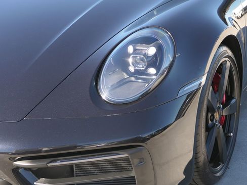 Used 2024 Porsche 911 Targa 4 GTS image 10