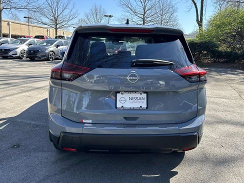 New 2026 Nissan Rogue SV FWD image 6