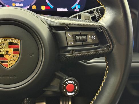 Used 2024 Porsche Cayenne Turbo GT image 19