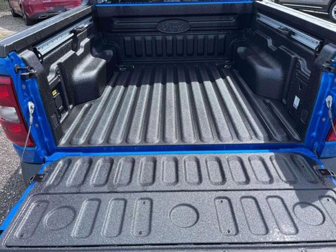 New 2026 Ford Maverick Lariat w/ Black Appearance Package AWD/4WD image 19
