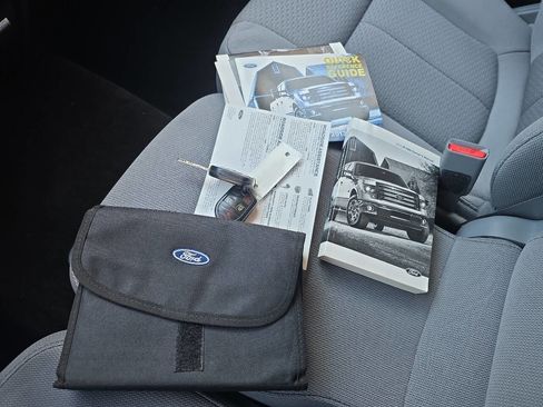 Used 2013 Ford F150 XLT w/ Luxury Equipment Group image 44