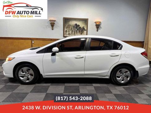 Used 2015 Honda Civic LX image 1