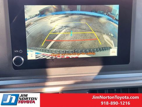 Used 2025 Toyota 4Runner SR5 image 19