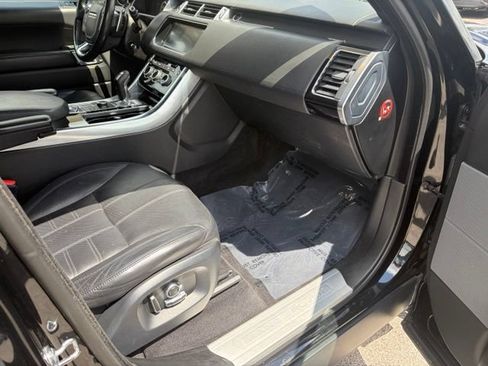 Used 2017 Land Rover Range Rover Sport HSE Dynamic AWD/4WD image 36