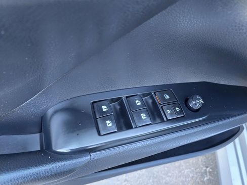 Certified 2020 Toyota Camry LE image 16