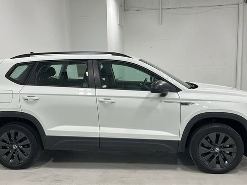 Used 2023 Volkswagen Taos S image 7