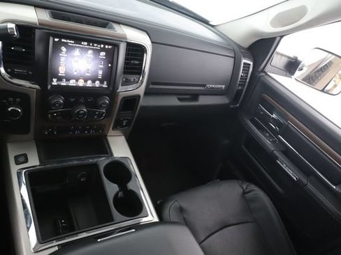 Used 2014 RAM 2500 Laramie w/ Convenience Group AWD/4WD image 26