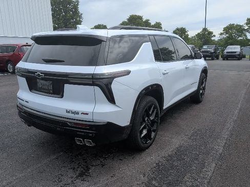 Used 2026 Chevrolet Traverse RS w/ LPO, Floor Liner Package AWD/4WD image 3