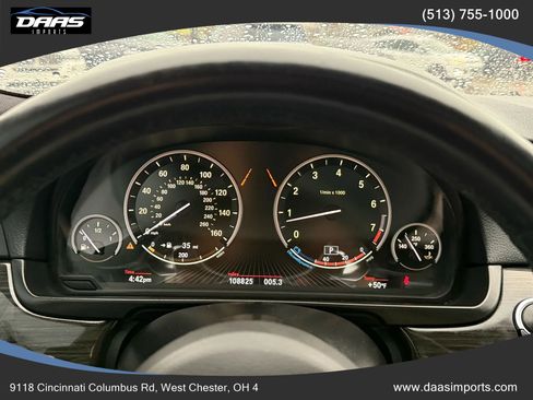 Used 2014 BMW 550i xDrive Sedan image 35