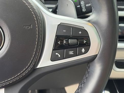 Used 2024 BMW X7 xDrive40i w/ Executive Package image 24