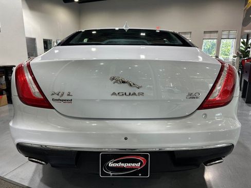 Used 2016 Jaguar XJ L Portfolio AWD/4WD image 35