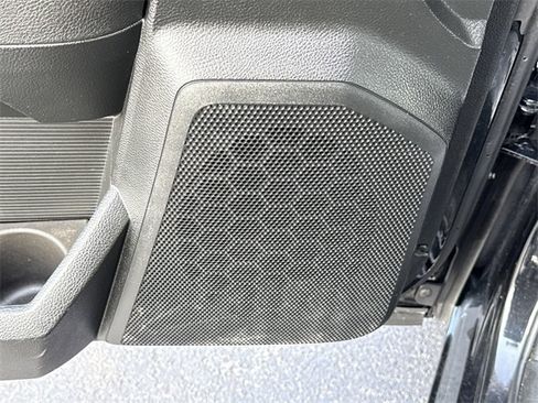 Used 2024 RAM 1500 Classic SLT image 27