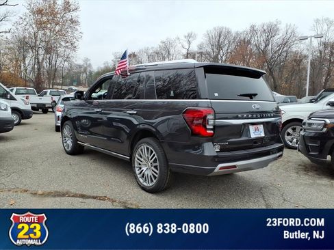 Certified 2023 Ford Expedition Platinum image 5