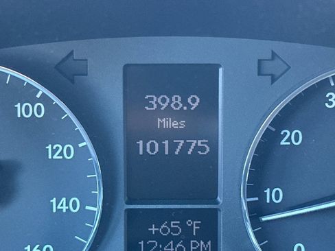 Used 2006 Mercedes-Benz C 230 Sedan image 21