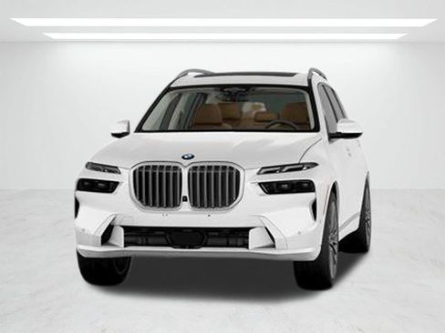 New 2026 BMW X7 xDrive40i image 3