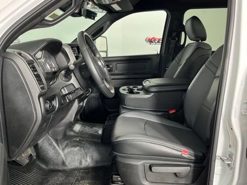 New 2026 RAM 5500 Tradesman w/ Chrome Appearance Group AWD/4WD image 22