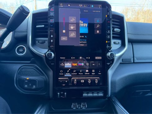 New 2026 RAM 2500 Laramie image 15