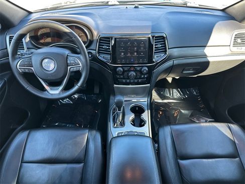 Used 2020 Jeep Grand Cherokee Limited image 21