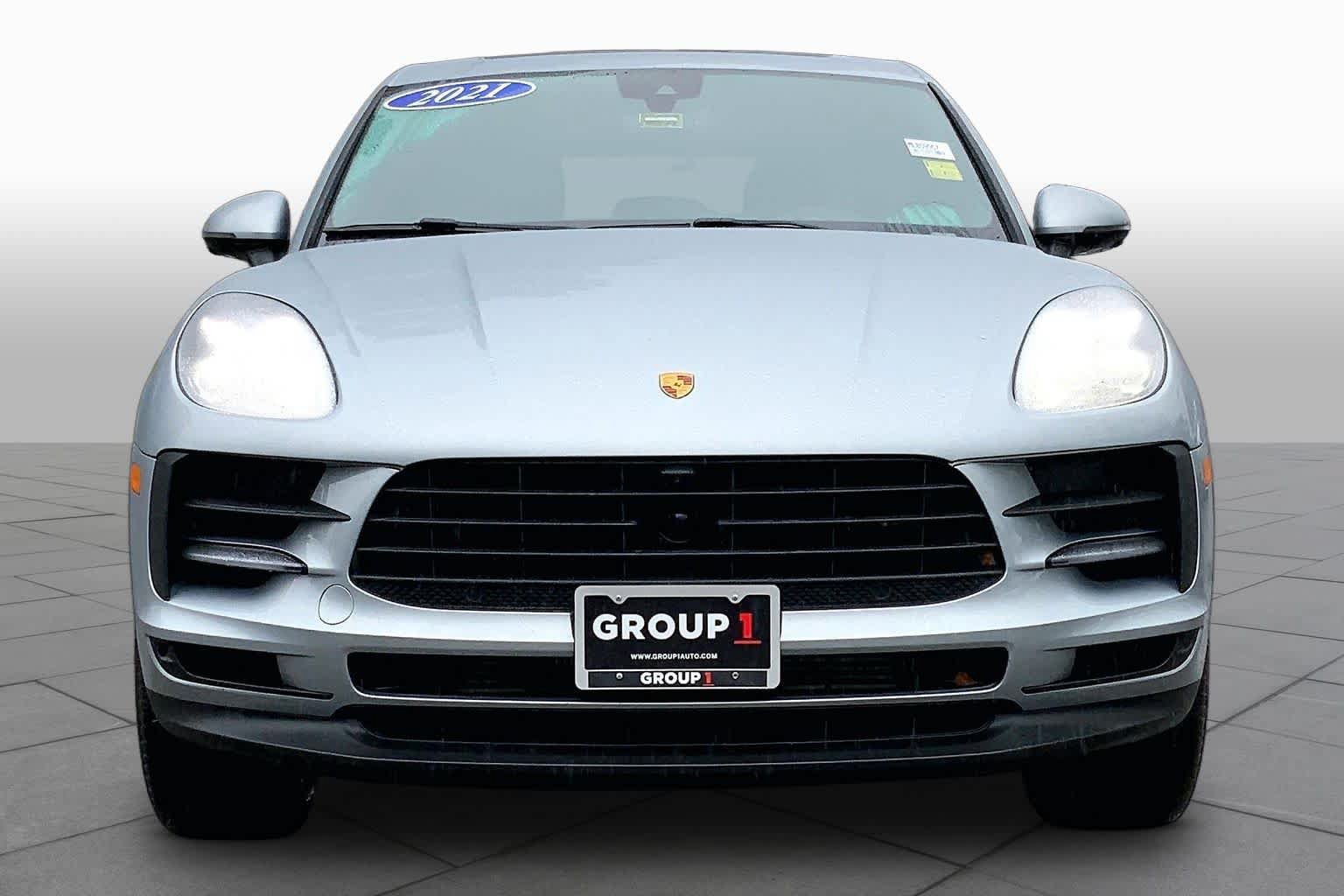 Used 2021 Porsche Macan AWD/4WD image 4
