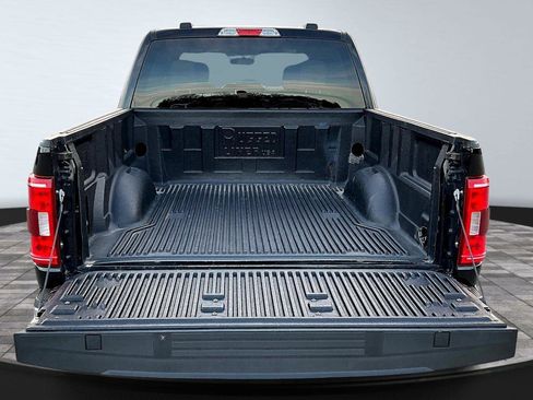 Used 2023 Ford F150 XLT image 7