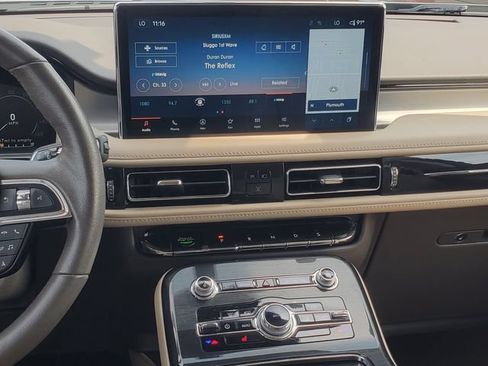 Certified 2023 Lincoln Nautilus FWD w/ Premium Package image 28