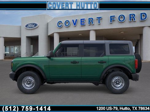 New 2025 Ford Bronco 4-Door image 3