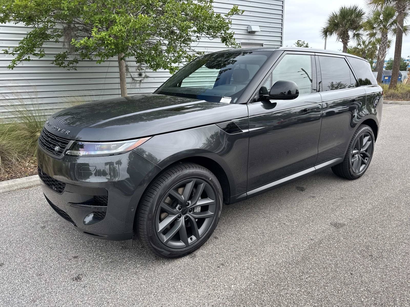 New 2026 Land Rover Range Rover Sport SE AWD/4WD image 1