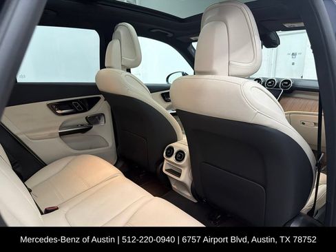 Certified 2024 Mercedes-Benz GLC 300 image 23