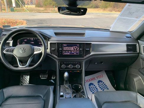 Used 2020 Volkswagen Atlas Cross Sport SEL Premium R-Line image 22