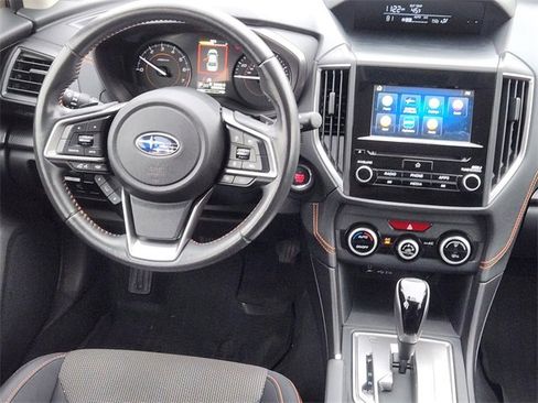 Used 2020 Subaru Crosstrek 2.0i Premium w/ Moonroof Package 2 image 28