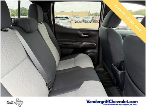 Used 2022 Toyota Tacoma TRD Sport w/ Technology Package AWD/4WD image 26