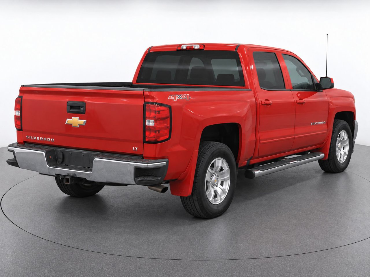 Used 2017 Chevrolet Silverado 1500 LT w/ All Star Edition AWD/4WD image 4