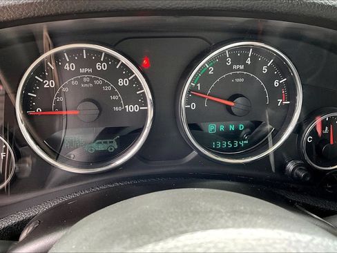 Used 2016 Jeep Wrangler Sport w/ Quick Order Package 24S AWD/4WD image 2