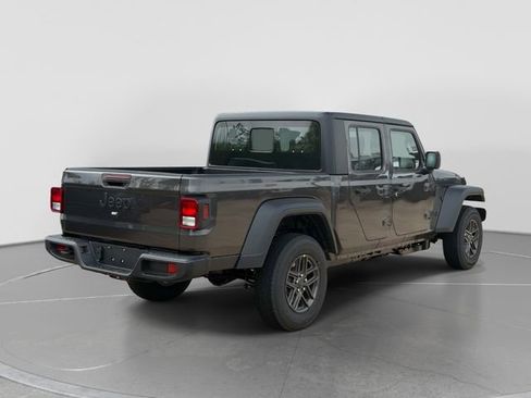New 2026 Jeep Gladiator Sport image 4