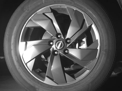 Used 2025 Nissan Rogue SV image 13