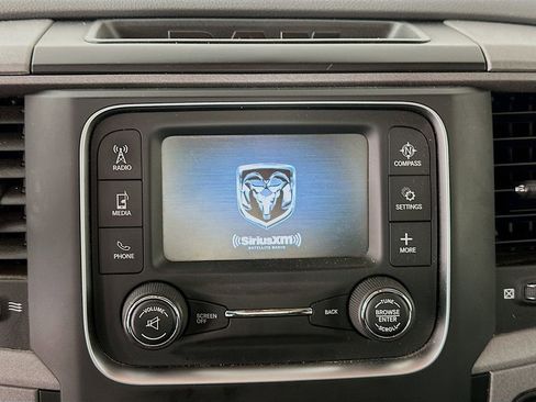 Used 2018 RAM 2500 Tradesman w/ Chrome Appearance Group image 14