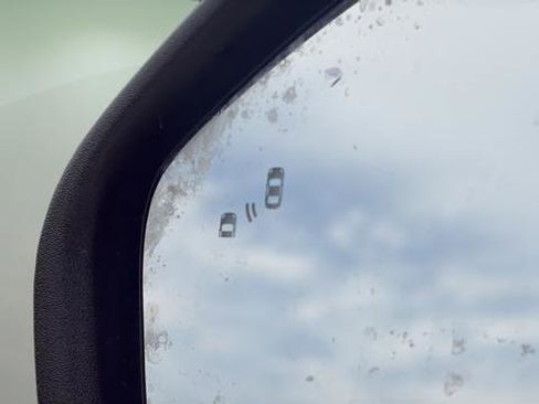 Used 2022 Ford Explorer Limited w/ Equipment Group 301A image 40