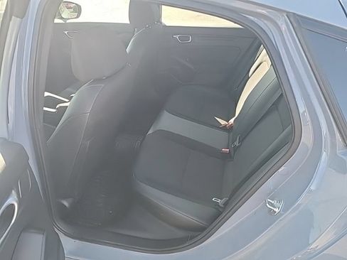Used 2023 Honda Civic Sport image 12