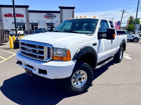 Used 2003 Ford F250 XLT AWD/4WD image 1