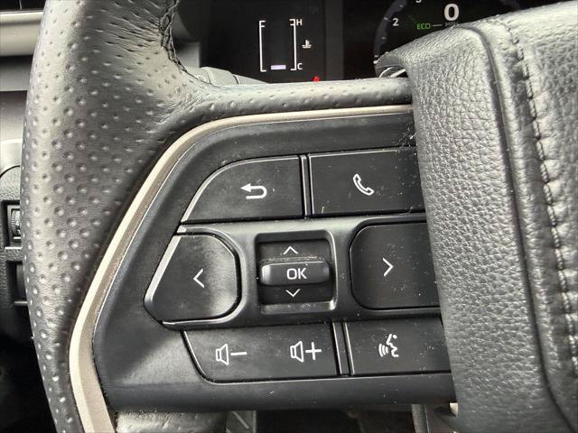 Certified 2025 Toyota 4Runner SR5 AWD/4WD image 26