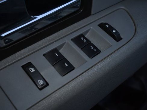 Used 2014 Ford F150 XLT w/ Equipment Group 302A Luxury image 15