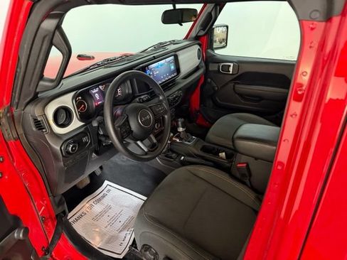 Certified 2024 Jeep Wrangler Unlimited Sport AWD/4WD image 18