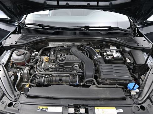 Used 2024 Volkswagen Jetta SE FWD image 26
