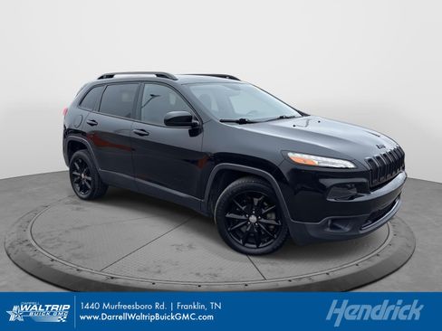 Used 2014 Jeep Cherokee Altitude w/ Comfort/Convenience Group image 1