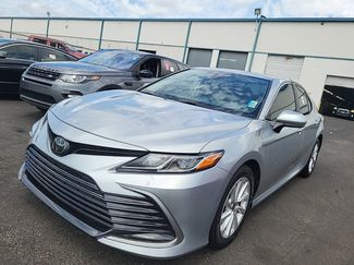 Used 2021 Toyota Camry LE FWD video 2