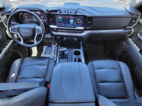 Used 2023 Chevrolet Silverado 1500 RST image 14