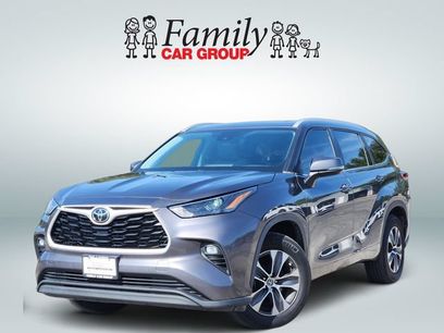 Used 2023 Toyota Highlander XLE