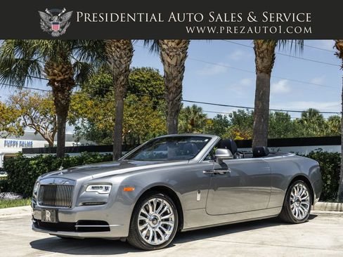 Used 2019 Rolls-Royce Dawn RWD image 1