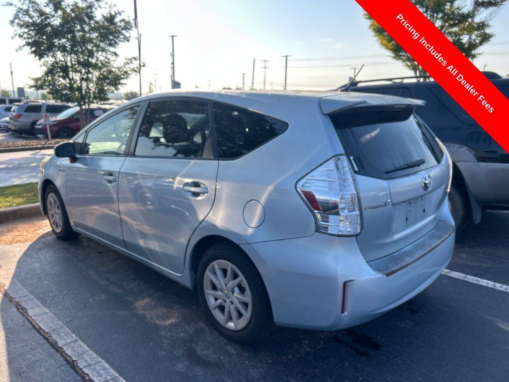 Used 2013 Toyota Prius V Two FWD image 8