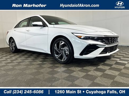 Certified 2025 Hyundai Elantra Limited FWD image 1